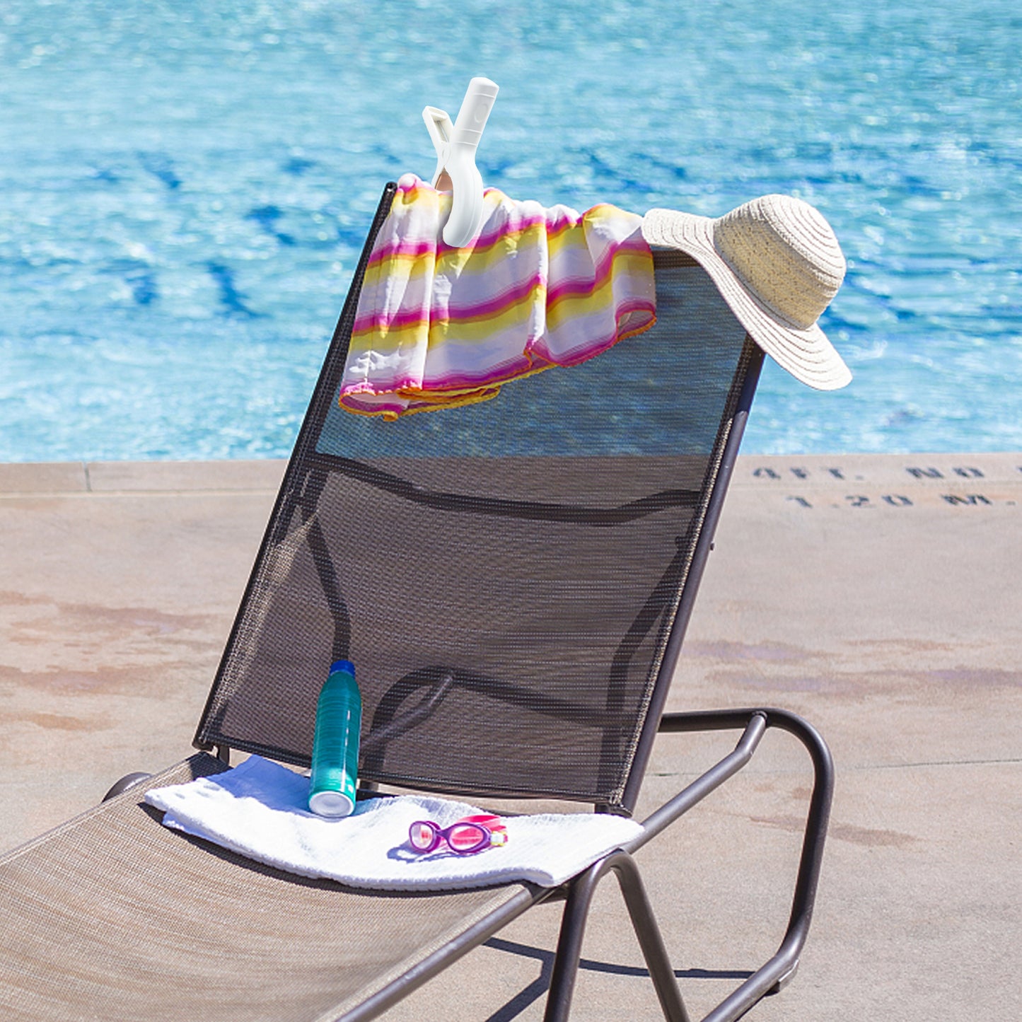 QOPAHI 6pcs Towel Clips for Sun Loungers with Drawstring Organizer(khaki)